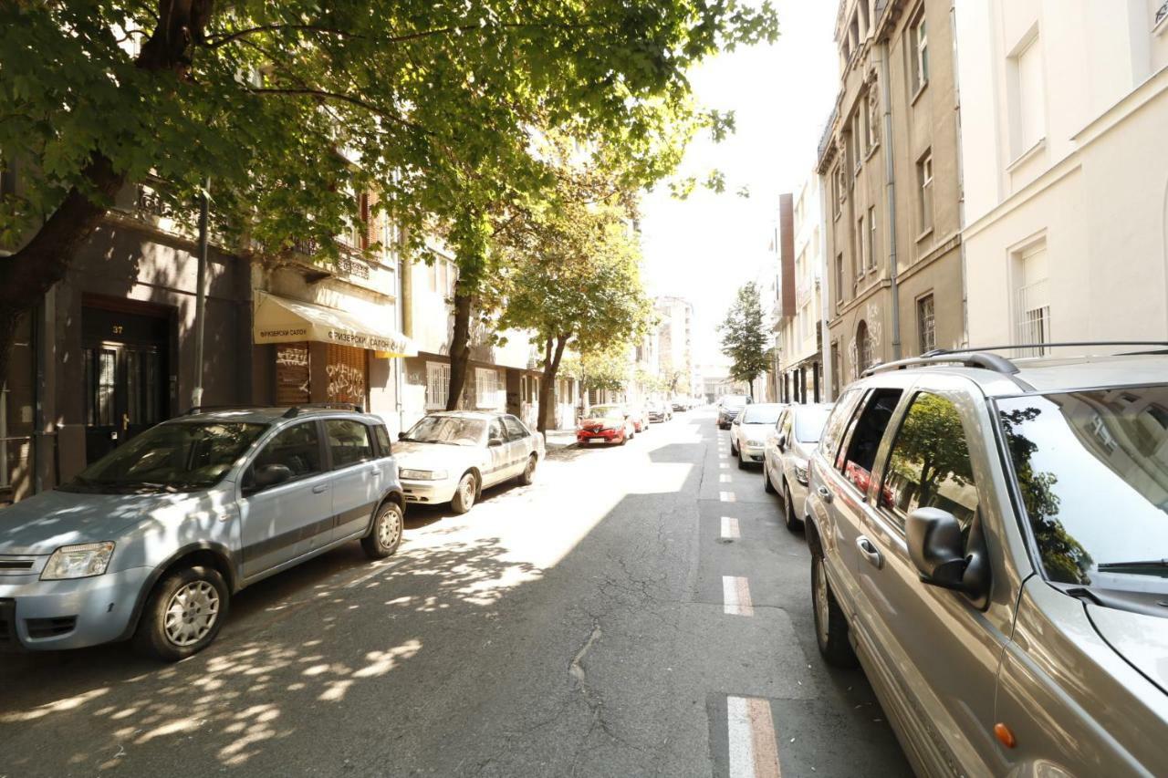 Iva City Center Belgrado Esterno foto
