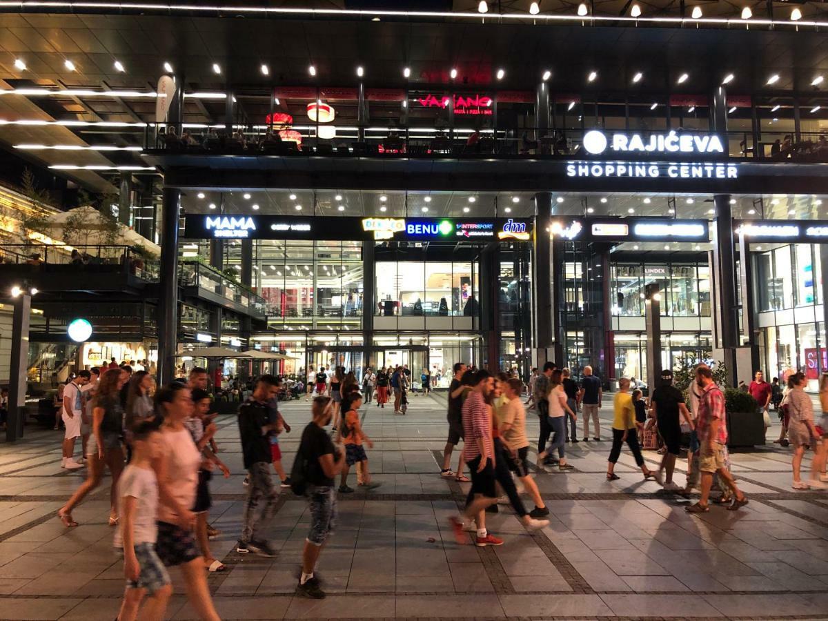 Iva City Center Belgrado Esterno foto