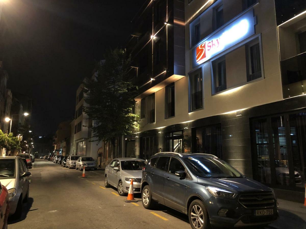 Iva City Center Belgrado Esterno foto