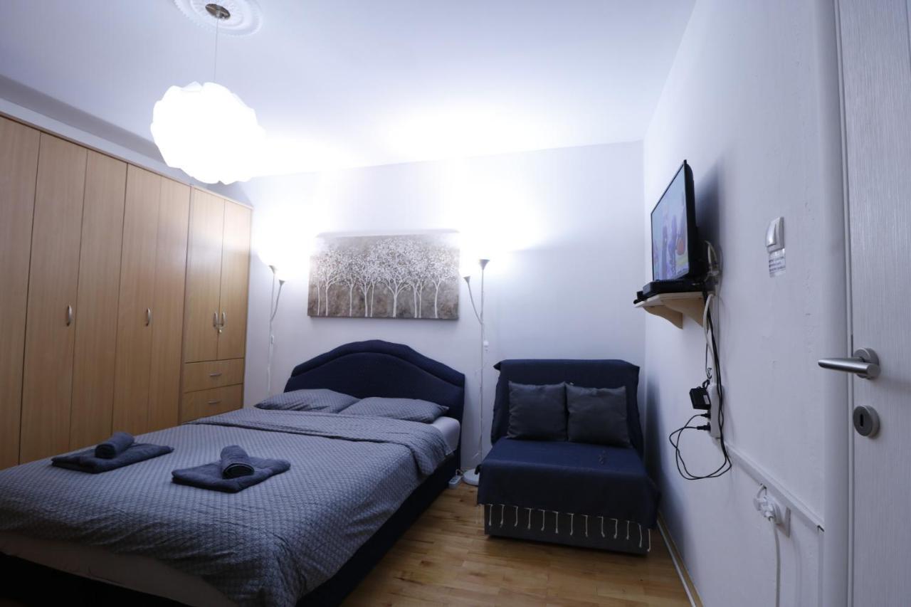 Iva City Center Belgrado Esterno foto